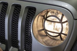 Jeep Wrangler Unlimited Headlight Guard - Fishbone Offroad - Aluminum - Black - `18-`27